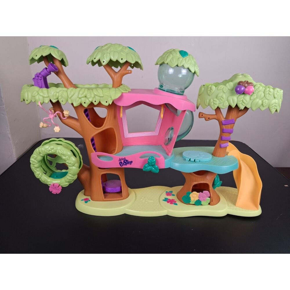 Hasbro Littlest Pet Shop #2111 Walkable Brown Tan Chipmunk Green Circle Eyes